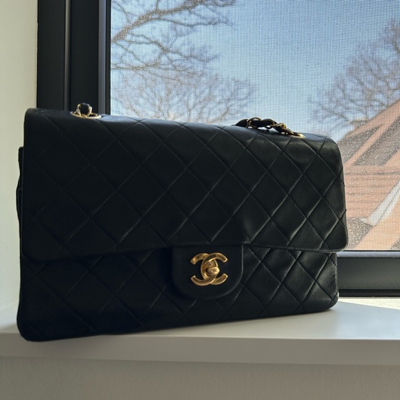 Authentic Chanel Vintage Black Flap with Gold Hardware Medium - Picture 2 of 9